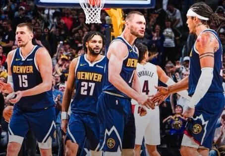 掘金近14战12胜，场均得分&amp;amp;助攻&amp;amp;进攻效率等多项数据联盟第1